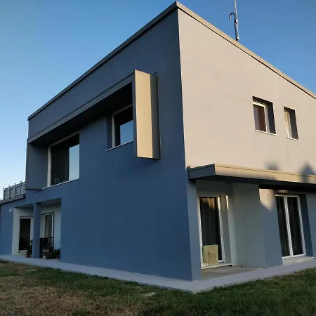 Porte Di Venezia, Tessera Aeroporto
